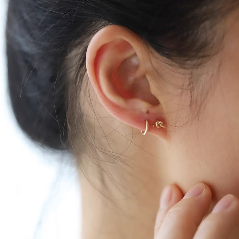 K18 フープピアス K18 フープピアス オーバル ピアス パイプ フープ 18金 K18YG