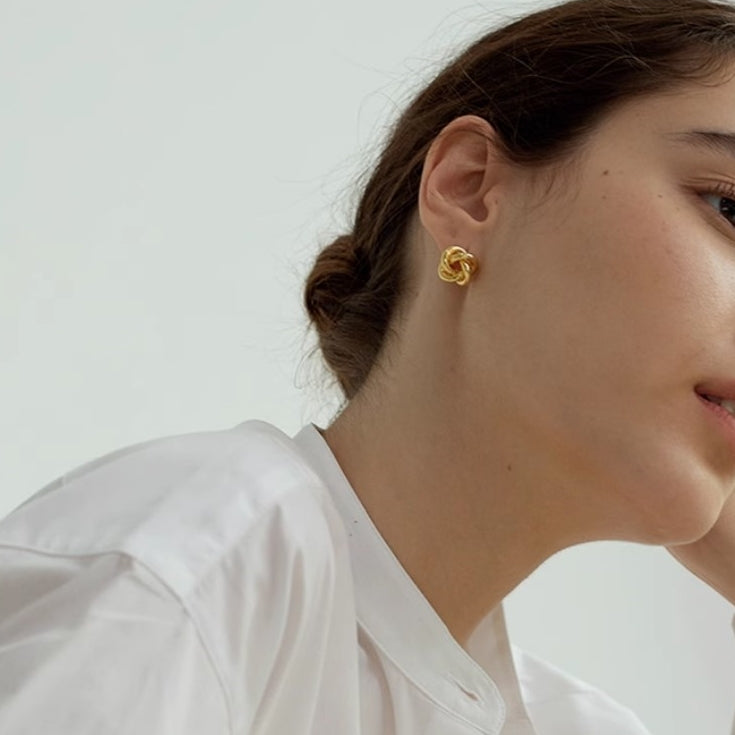 ☆「order」french style flower shape pierce gold/silver p436